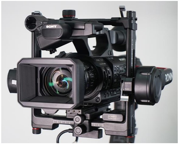 XT30 R 摄像机
